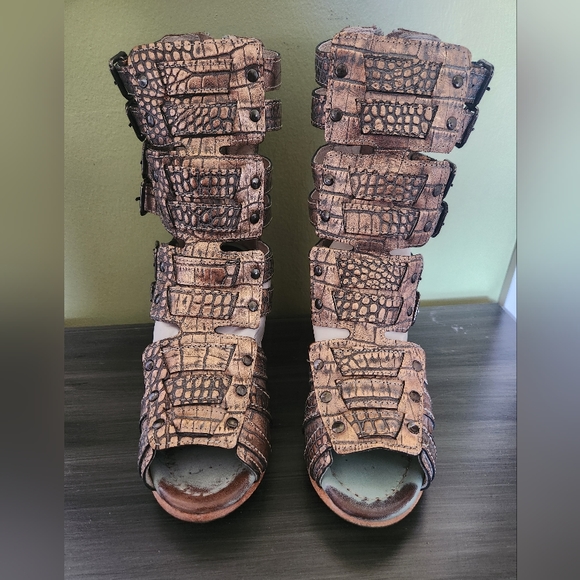 Freebird by steven zane - Picture 2 of 2